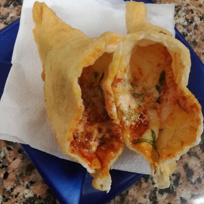 PANZEROTTO NDUJA,GORGONZOLA E MOZZARELLA