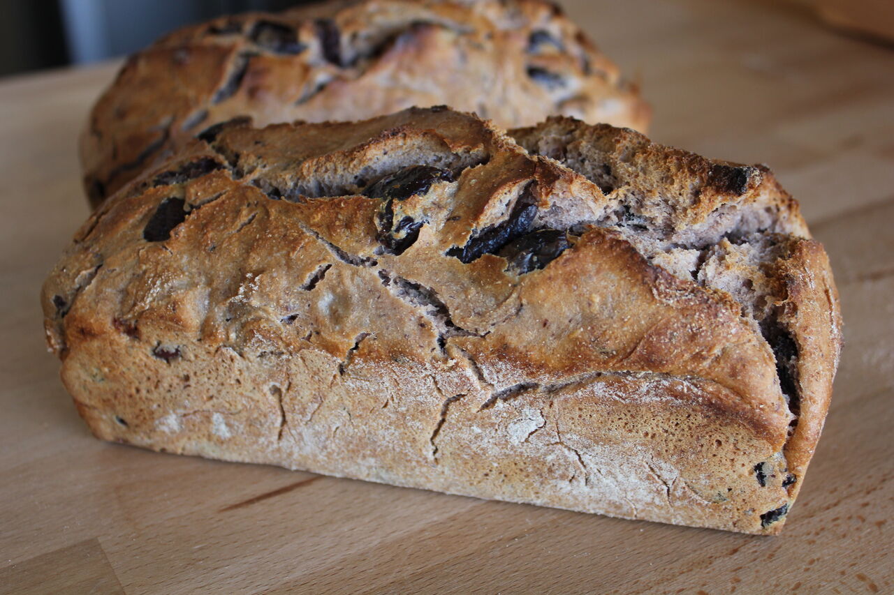 Pain aux olives de Kalamata
