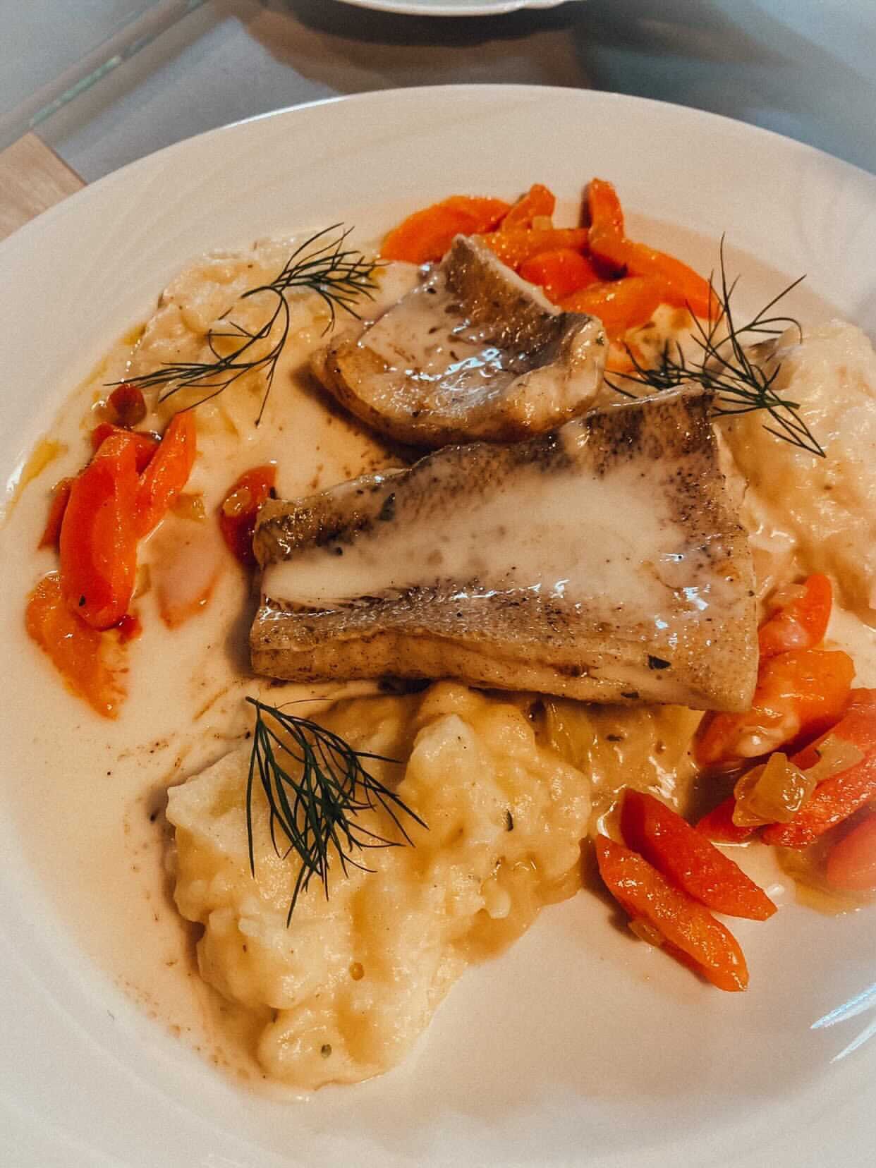 Hauptgang 2 :Zander auf Spitzkohl und Kartoffelstampf