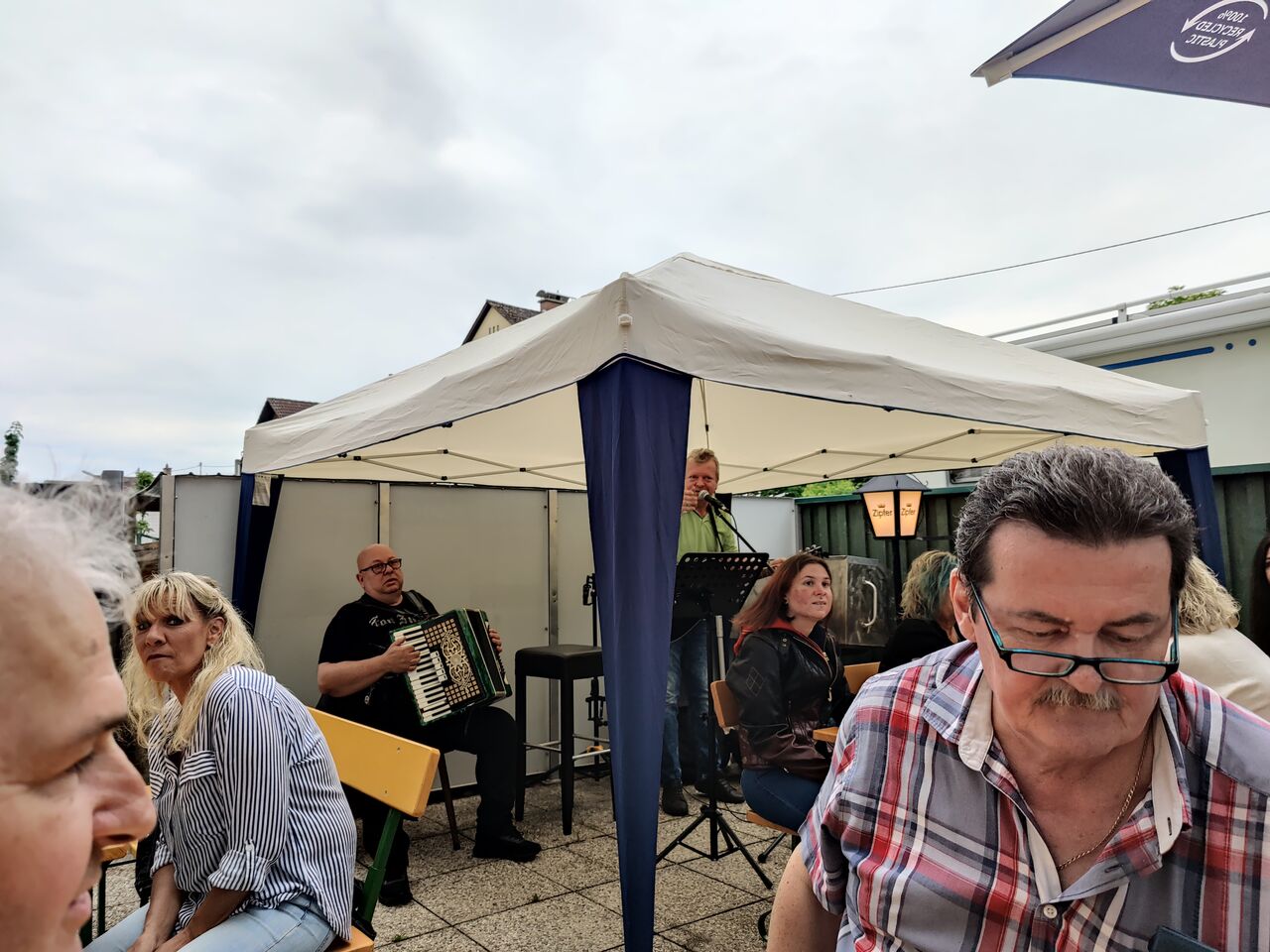 Live Musik im Gastgarten