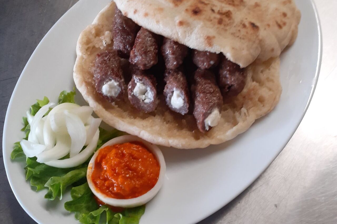 100% JUNEĆI ĆEVAPI