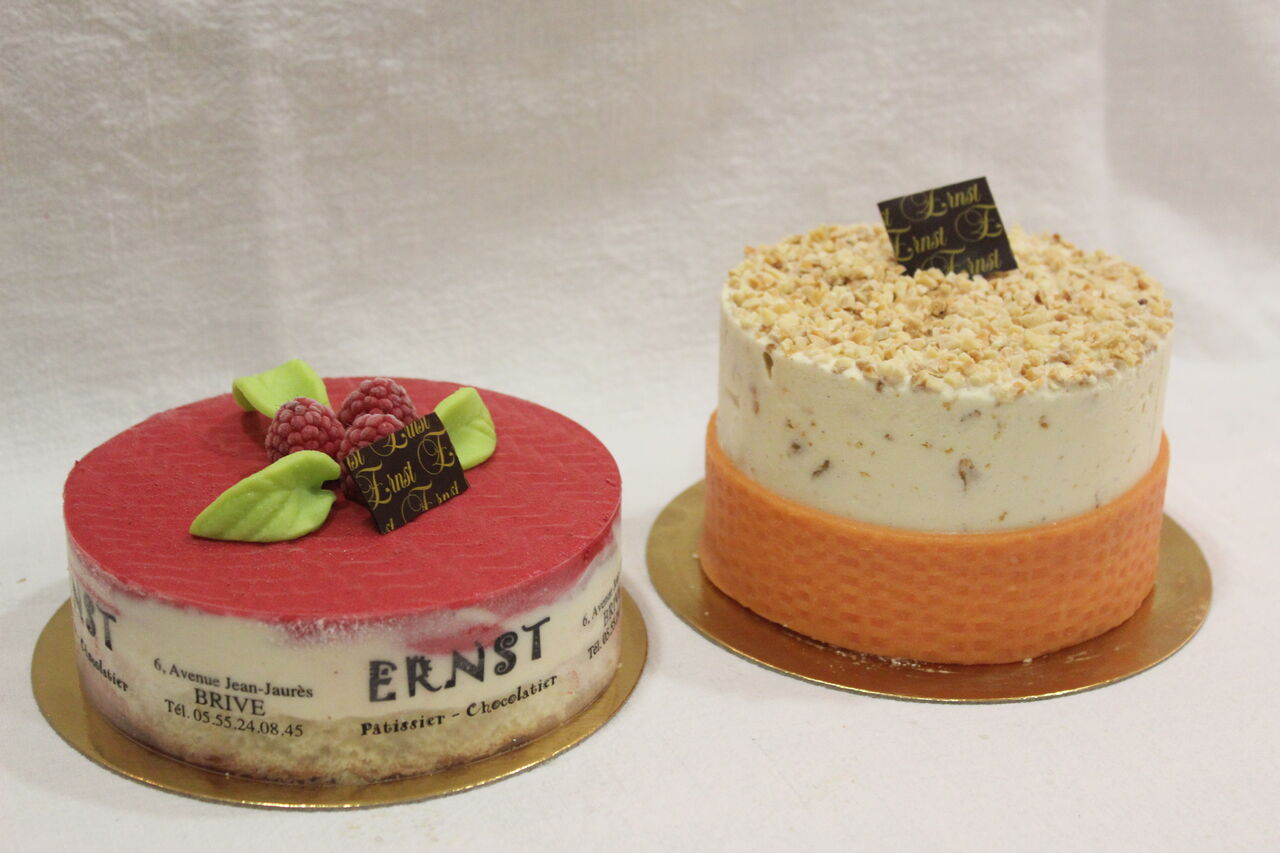 Nos 2 desserts glacés : le Framboisier et la Marie-Galante.