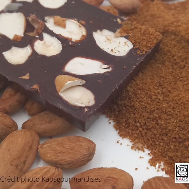 Tablette de gourmandise cacao amandes