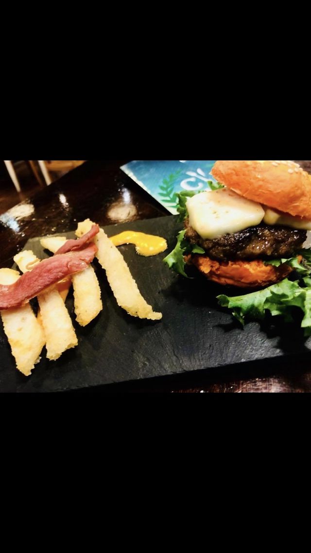 Concurso de la tapa de las rozas 2018, mini hamburguesas organica