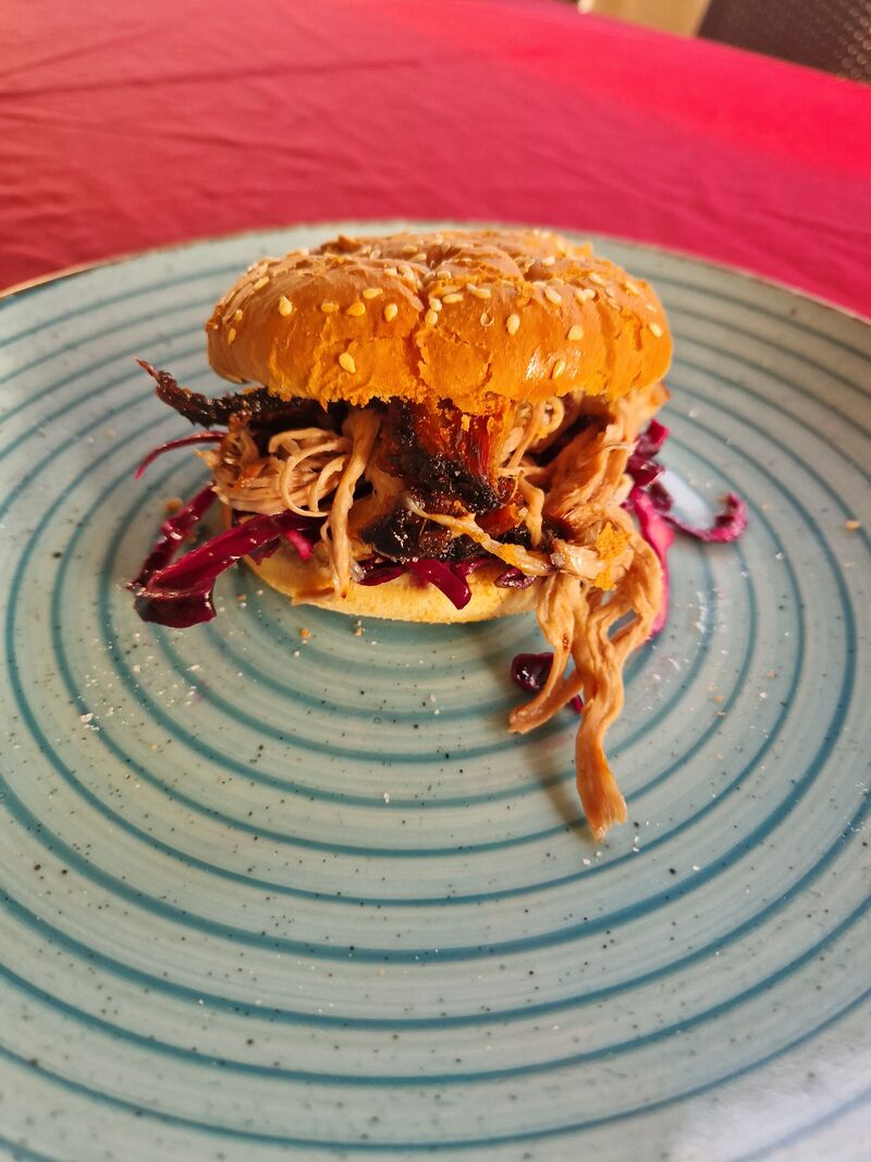 PANINO CON PULLED PORK