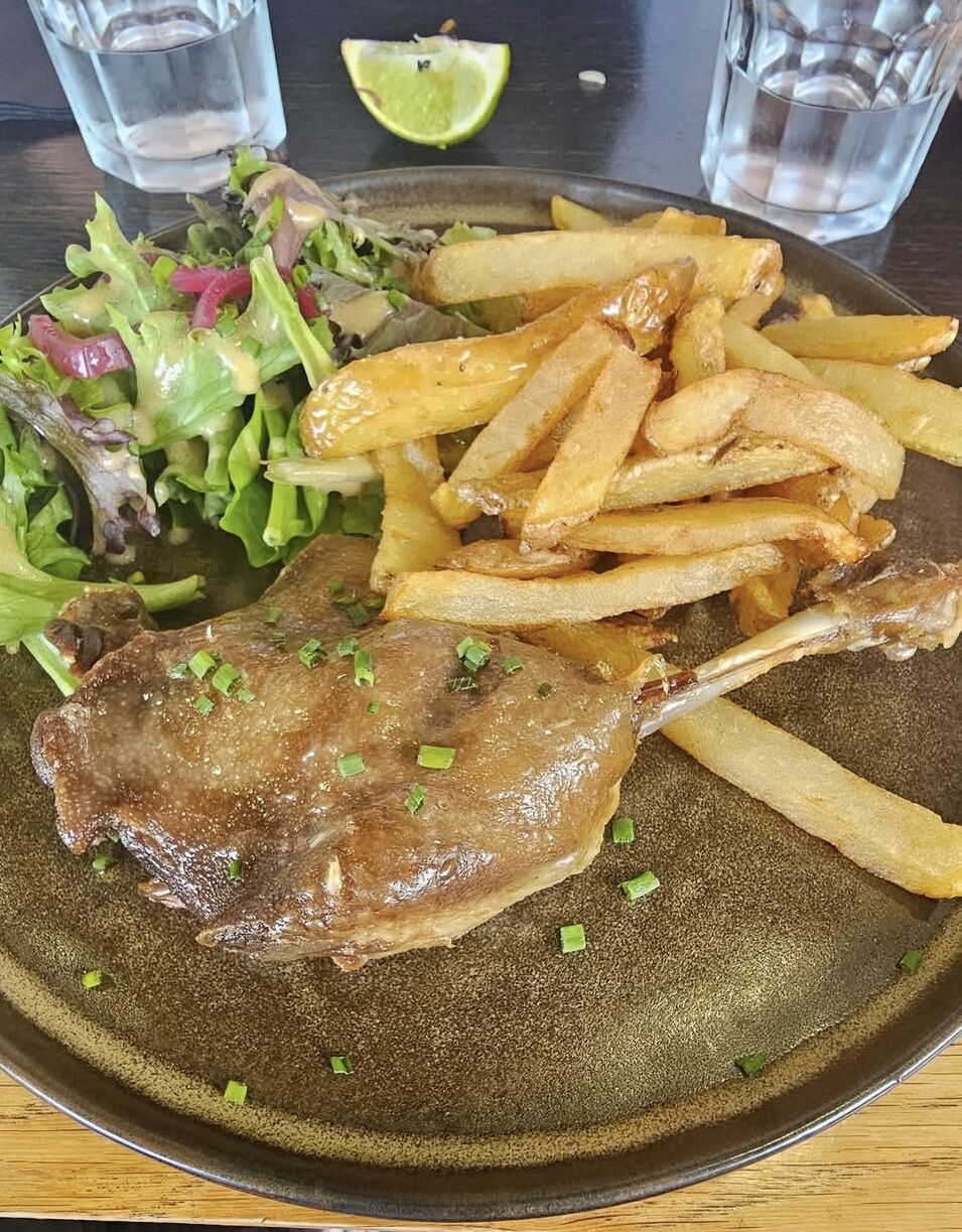 Confit de canard frites 