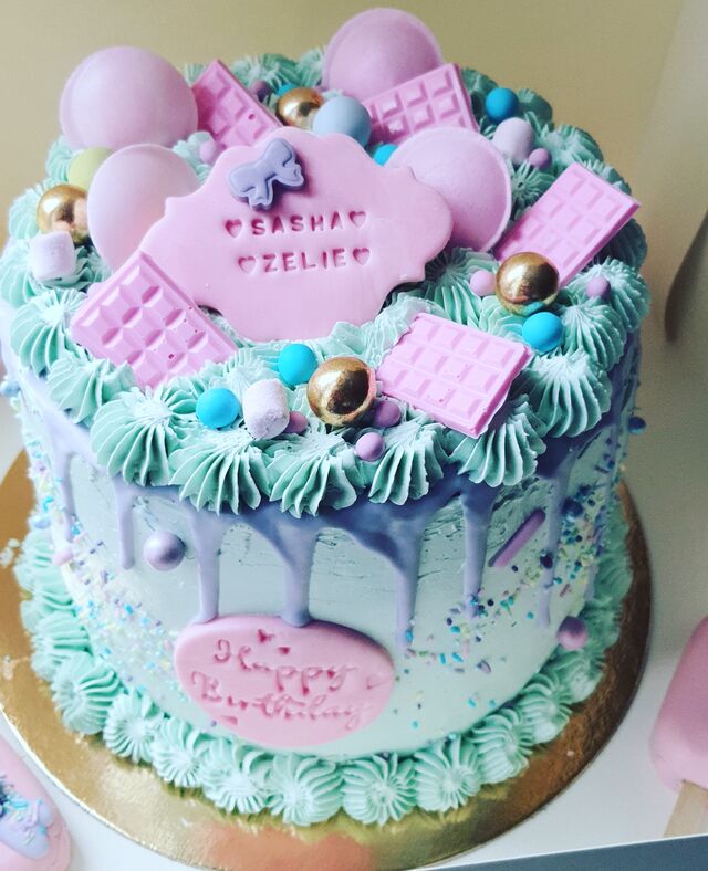 Layercake pastel