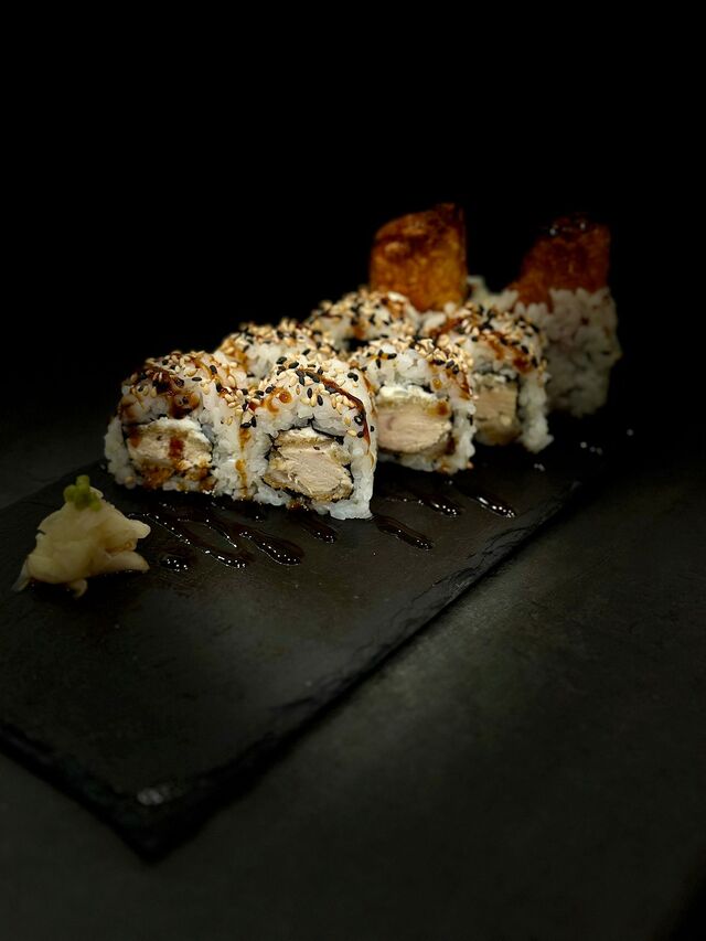 Pollo Katsu Roll
