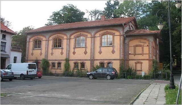 Nasz Lokal od strony dużego parkingu.