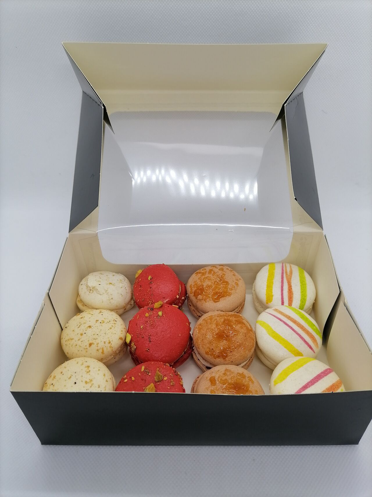 nouveau parfum: framboise pistache, arlequin, werther's, chocolat caramel