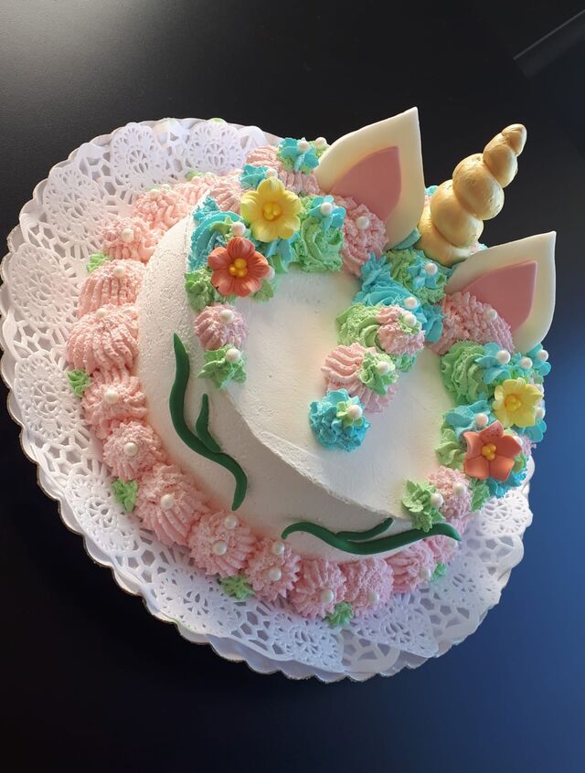 Tarta de unicornio personalizada 