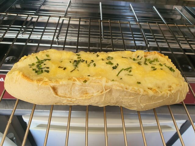 Pain bouchons gratiné