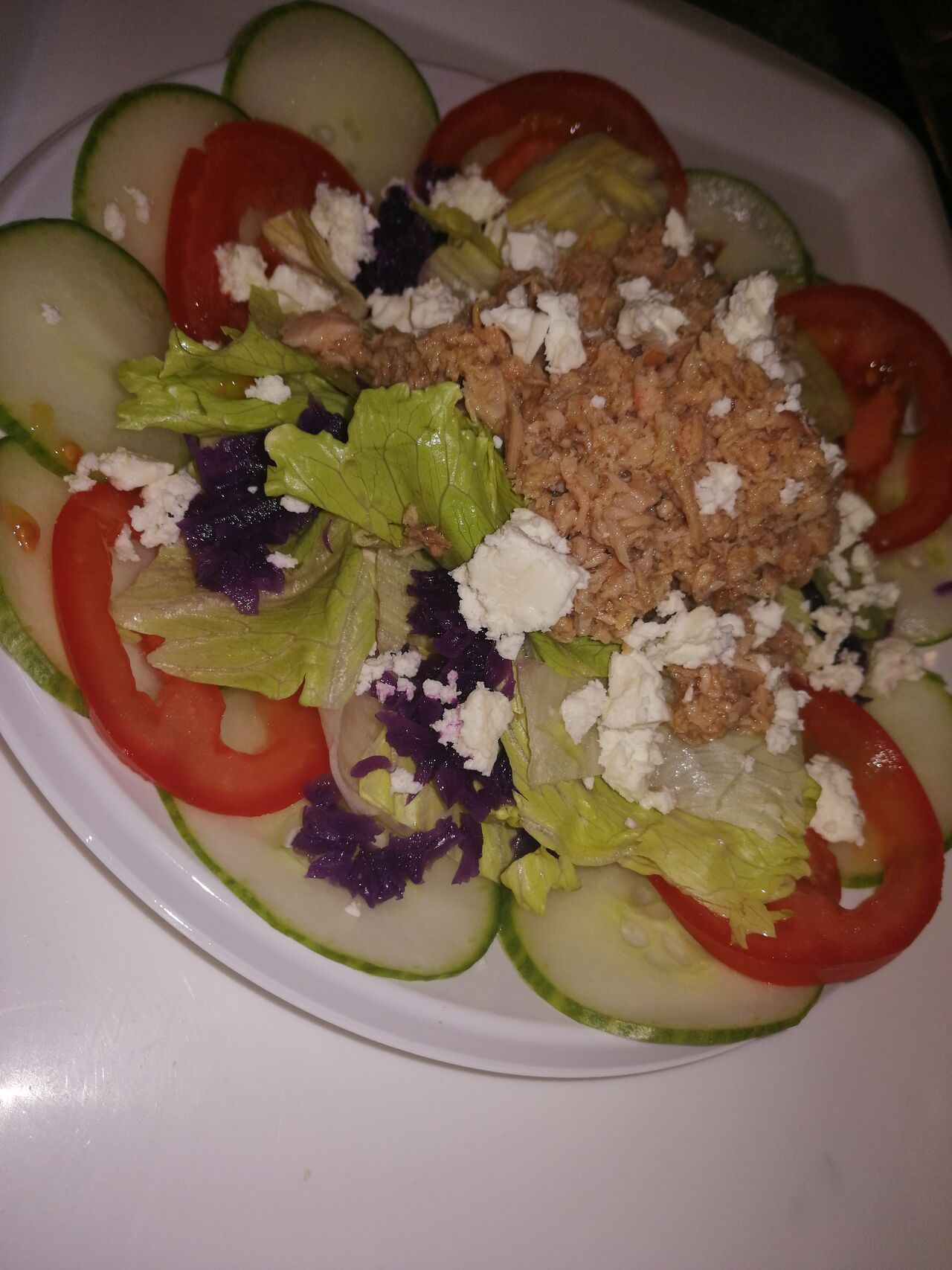 Tonhal salátánk 1290ft 