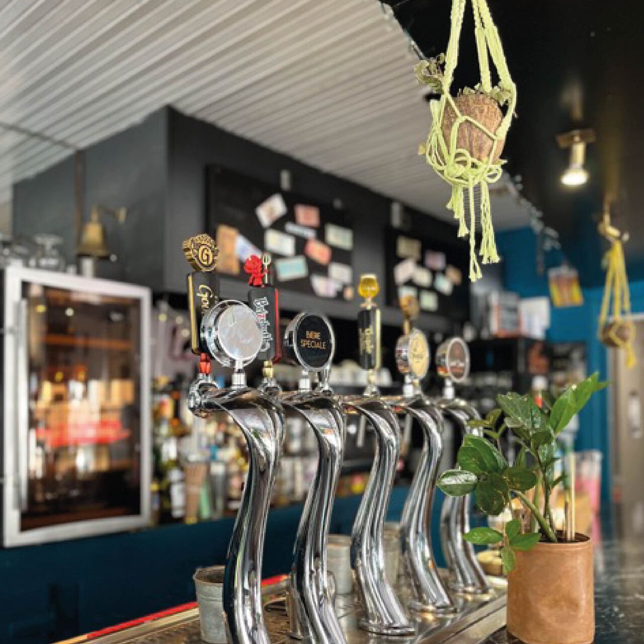 Bar