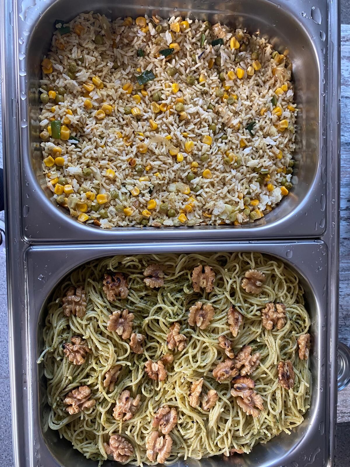 gemischter Reis / Nudeln mit selbstgemachtem Pesto