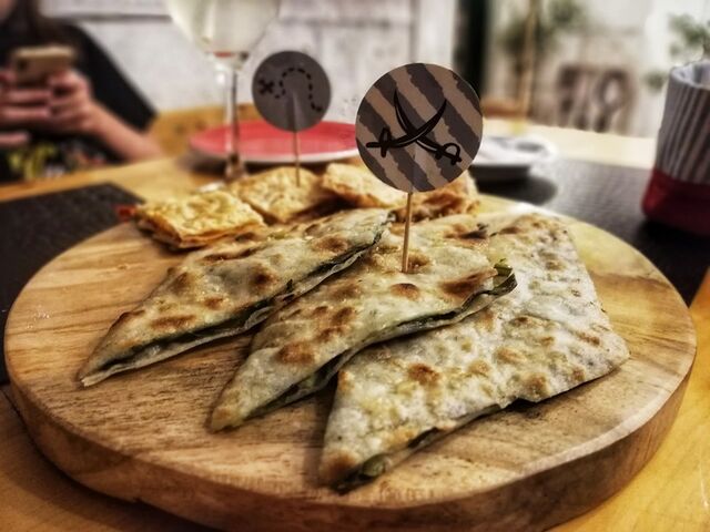 Homemade croatian food called Soparnik is traditional from Poljica Republic!