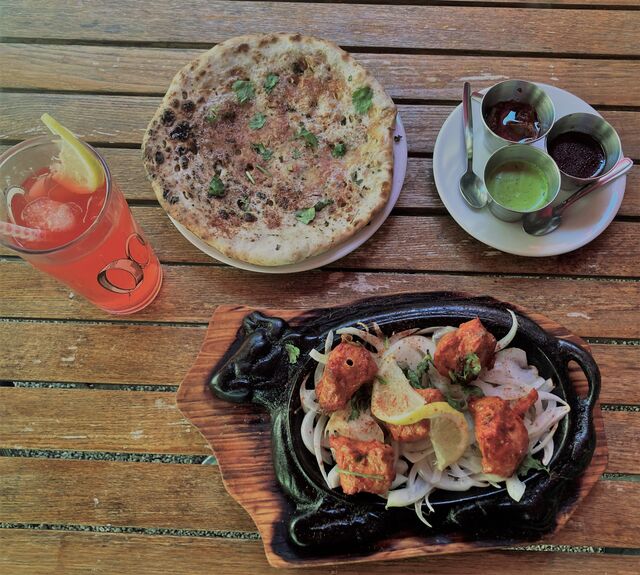 Poulet Tikka, Keema Naan