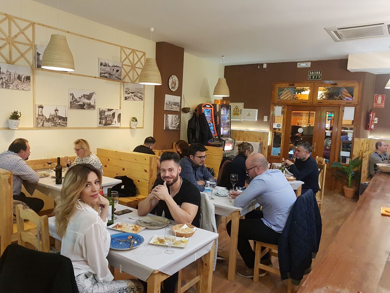 Ven a cenar al wood,no te arrepentiras!!