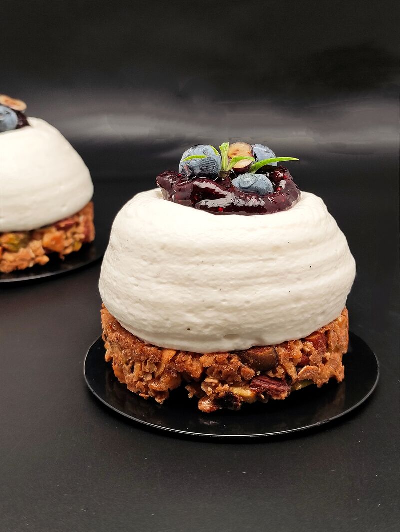 ENTREMET INDIVIDUEL AUX MYRTILLES