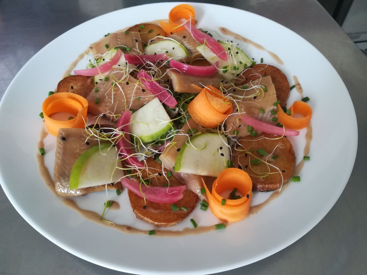 Harengs fumés, pommes à l'huile 