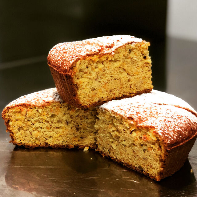 Torta nocciole e carote