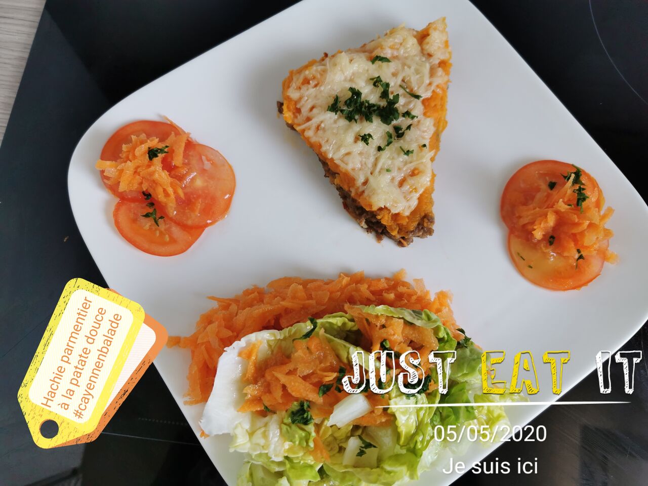 HACHIE PARMENTIER À LA PATATE DOUCE ACCOMPAGNÉE DE SES PETITES SUCRINES ET CAROTTES RÂPÉS 