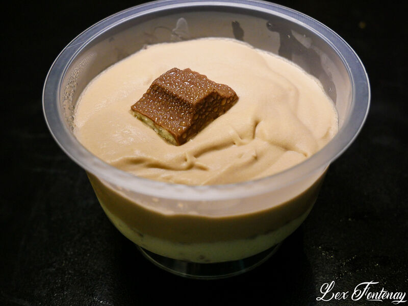 C'est pas parce que l'on est adulte qu'on ne diit pas aimer le KINDER , alors quand en plus le One Street en fait un Tiramisu !