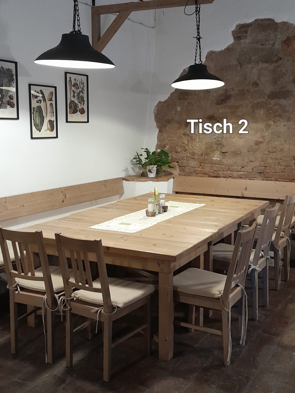 Tisch 2