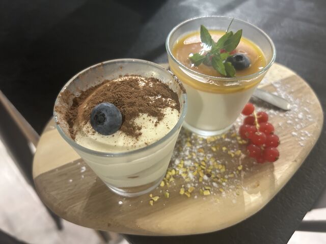 TIRAMISU CLASSIQUE ET PANNA COTTA PASSION 