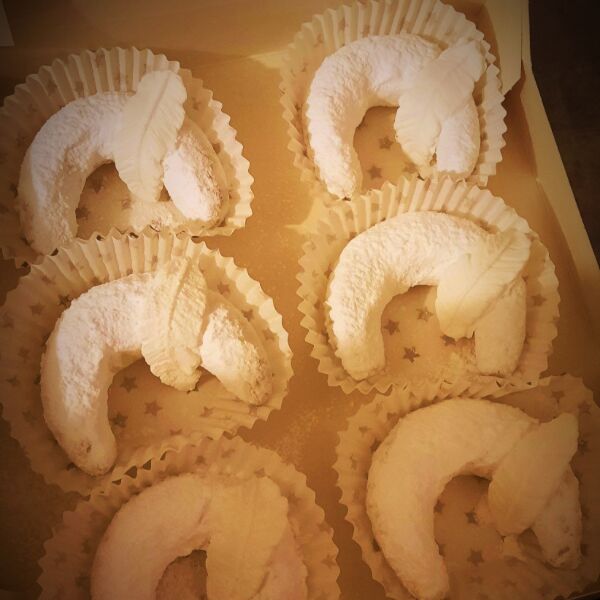 Tcharek/ sablé cœur amande enrobé de sucre glace 