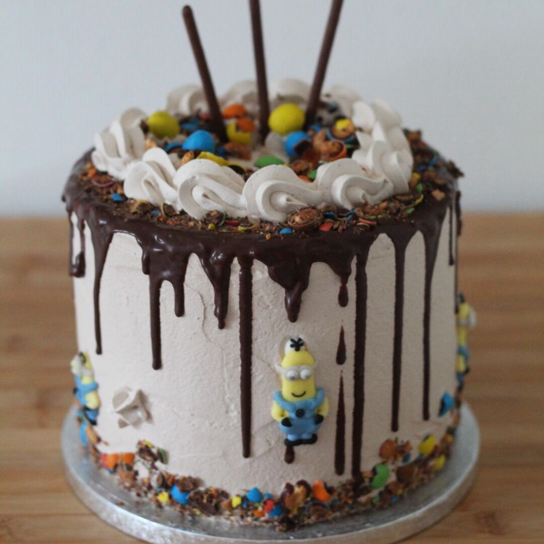 Layer cake Kinder bueno