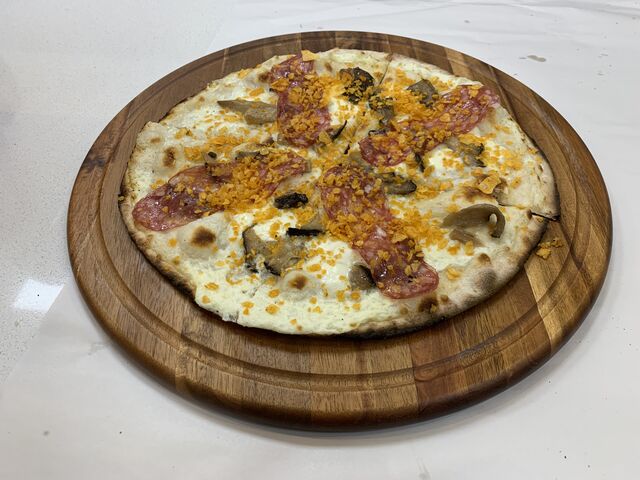 Più gusto: bianca,crema di ricotta,bufala,cardoncelli,f.francese,spianata di cinghiale e gratin di più gusto?