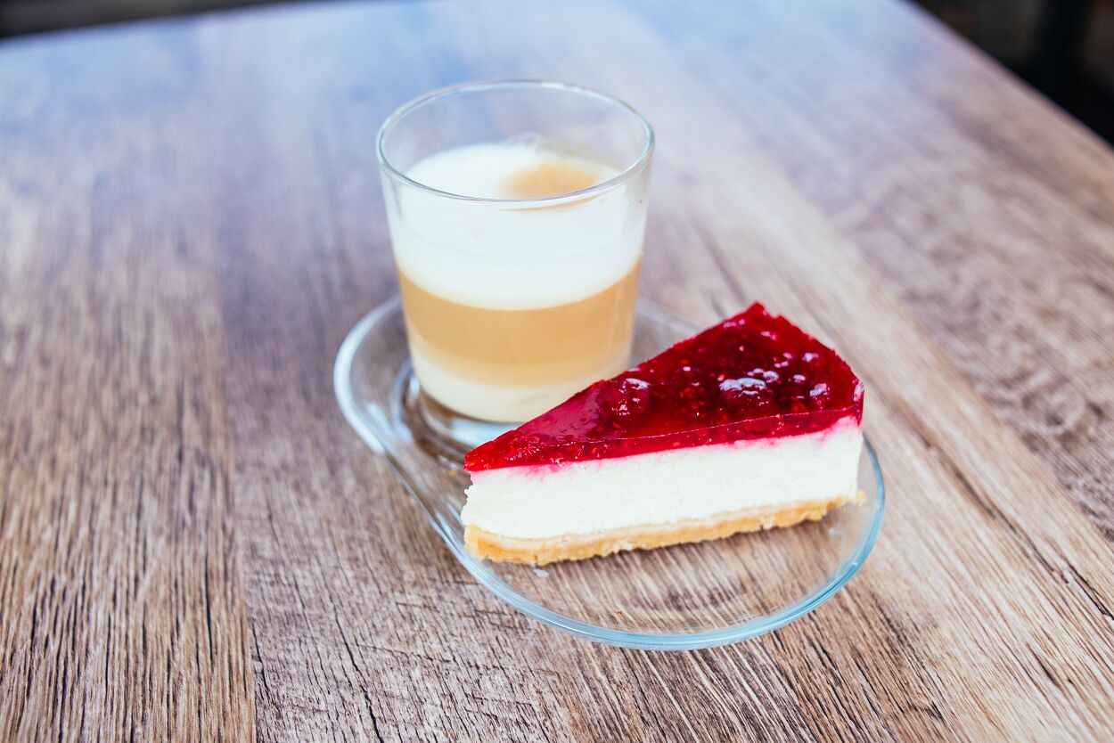Malinový cheesecake