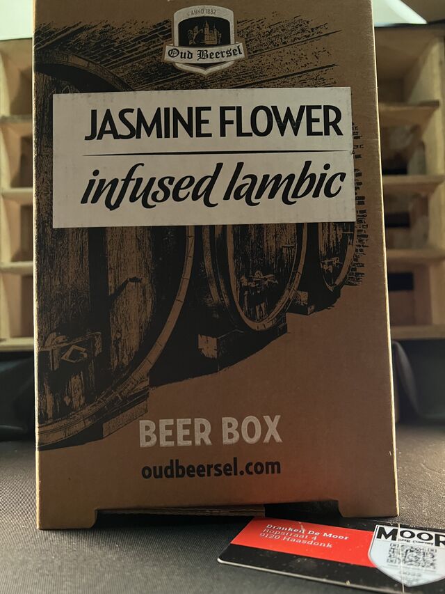Oud Beersel Beer Box Jasmine Flower infused Lambic