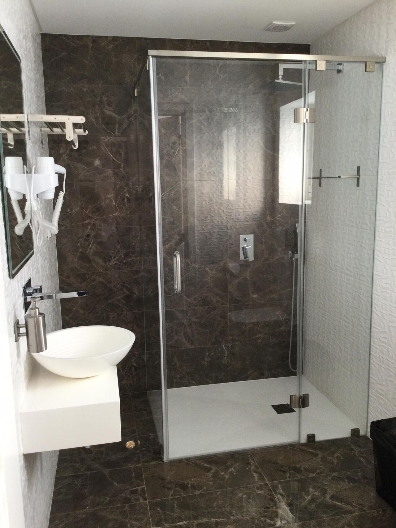 QUARTO DELUXE | VISTA CASTELO