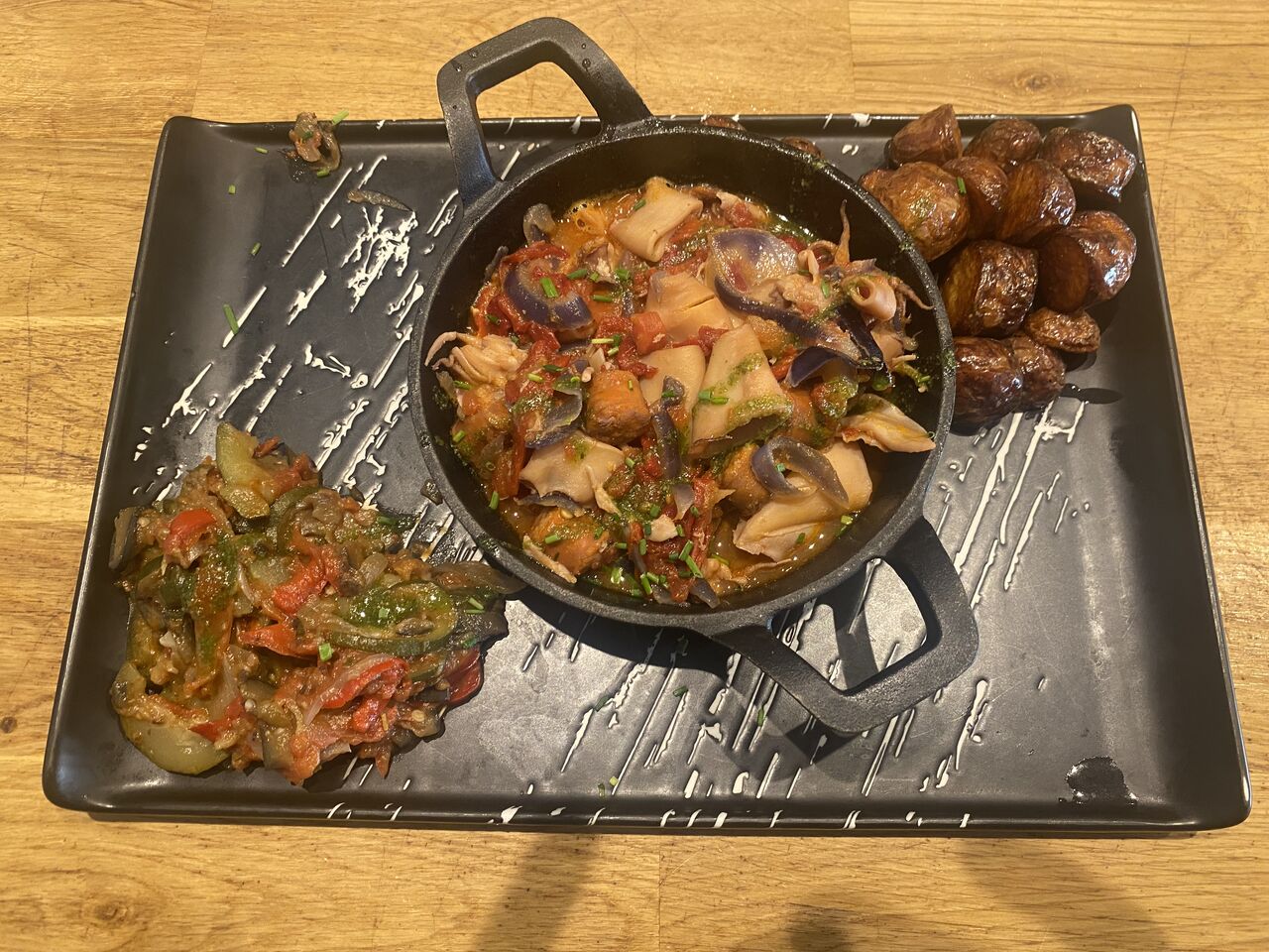 Poêlée de Chipirons et Chistorra