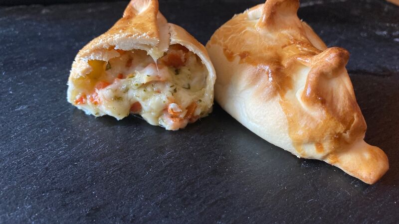 Empanada caprese