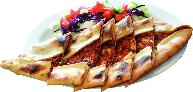 Pide mit hackfleisch