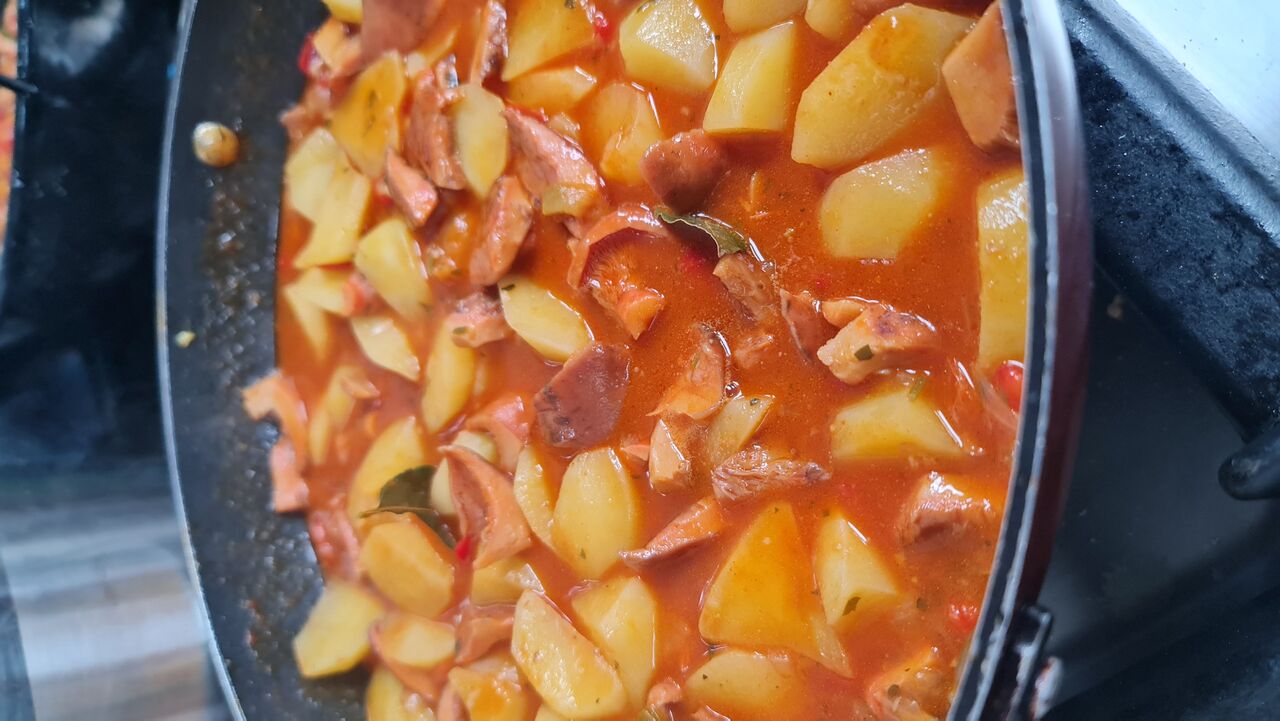 Patatas con niscalos 