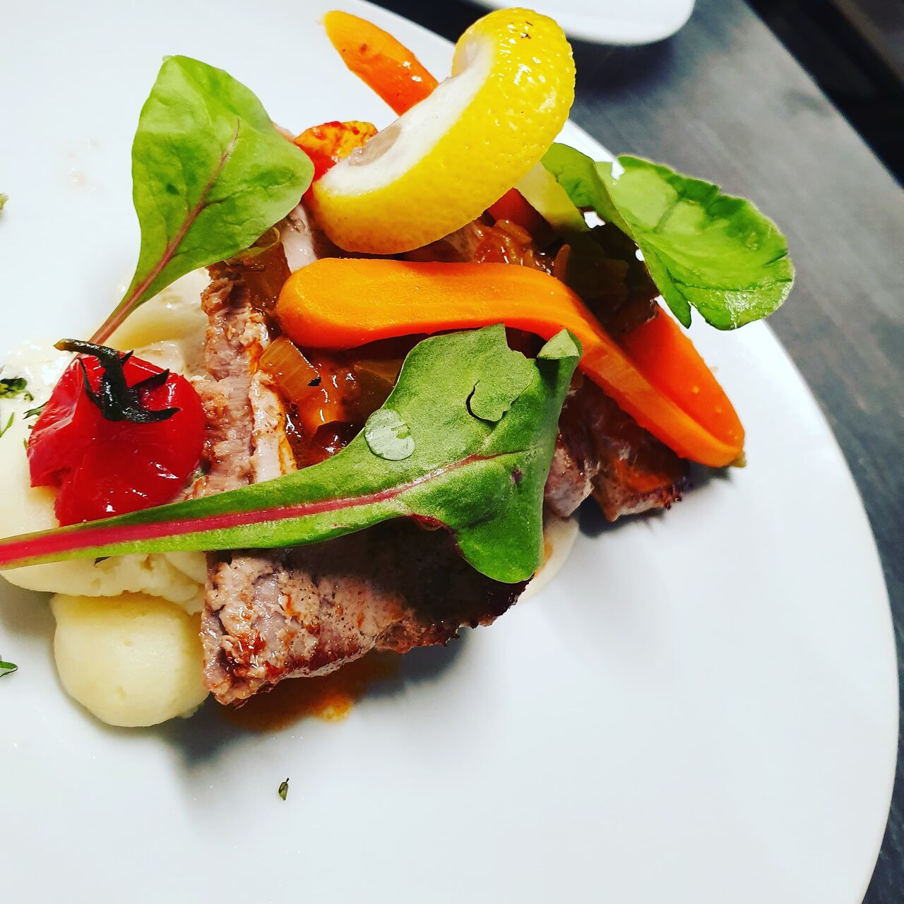 steak de thon accompagné de son écrasé de pomme de terre