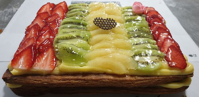 Tarta de hojaldre de frutas
