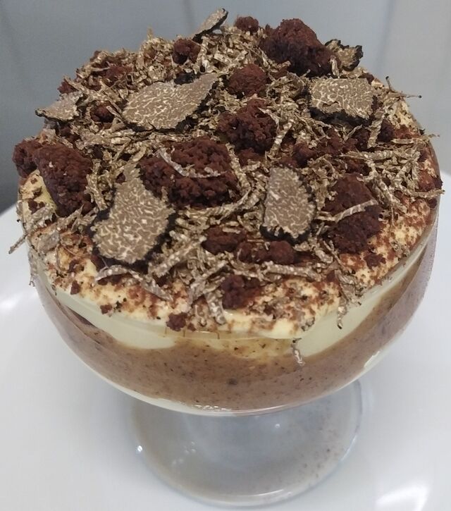 Tiramisù al Tartufo Nero Estivo