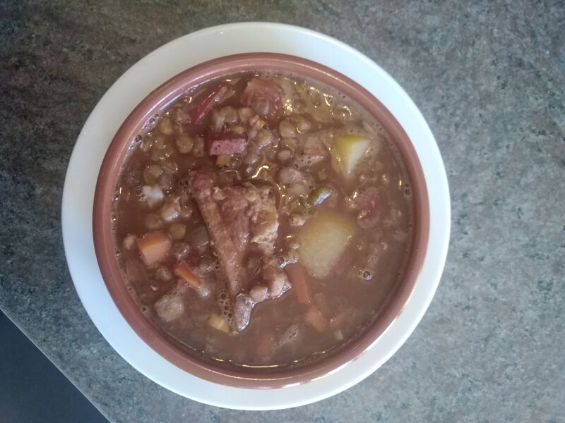 Lentejas con chorizo y patatas