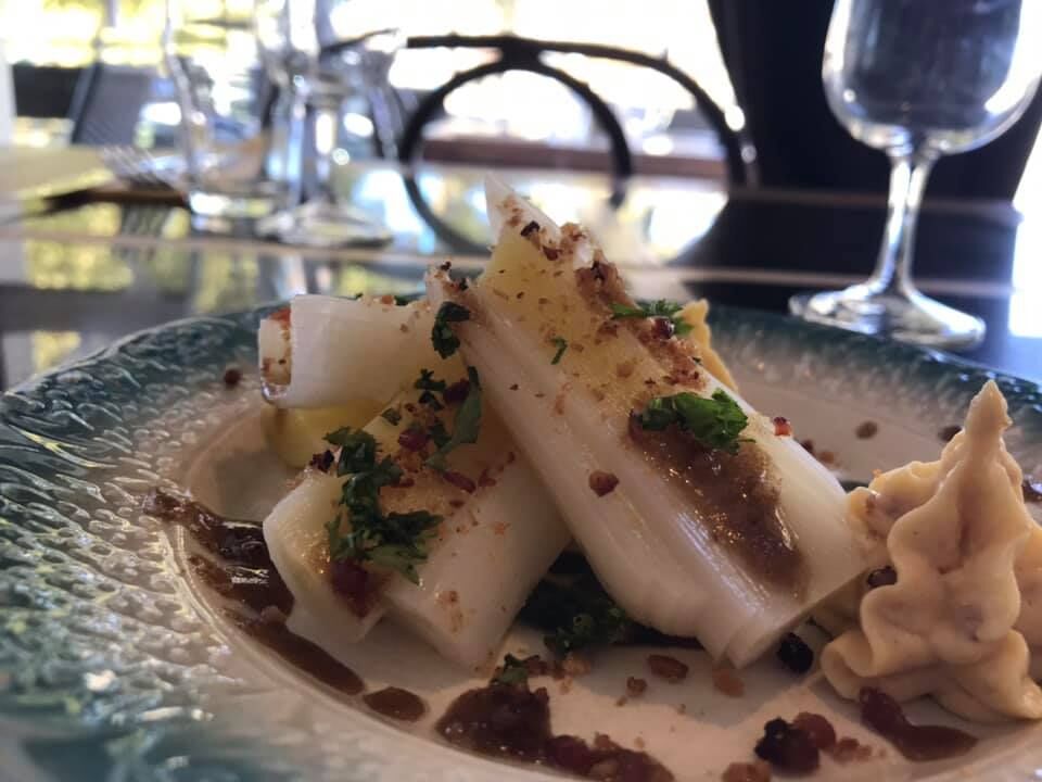 Les poireaux en vinaigrette