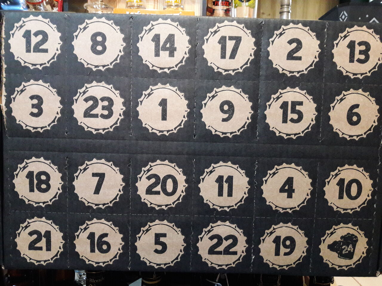 Calendrier de l avent bière à composer vous même parmi un grand choix de bières locales ou autres 