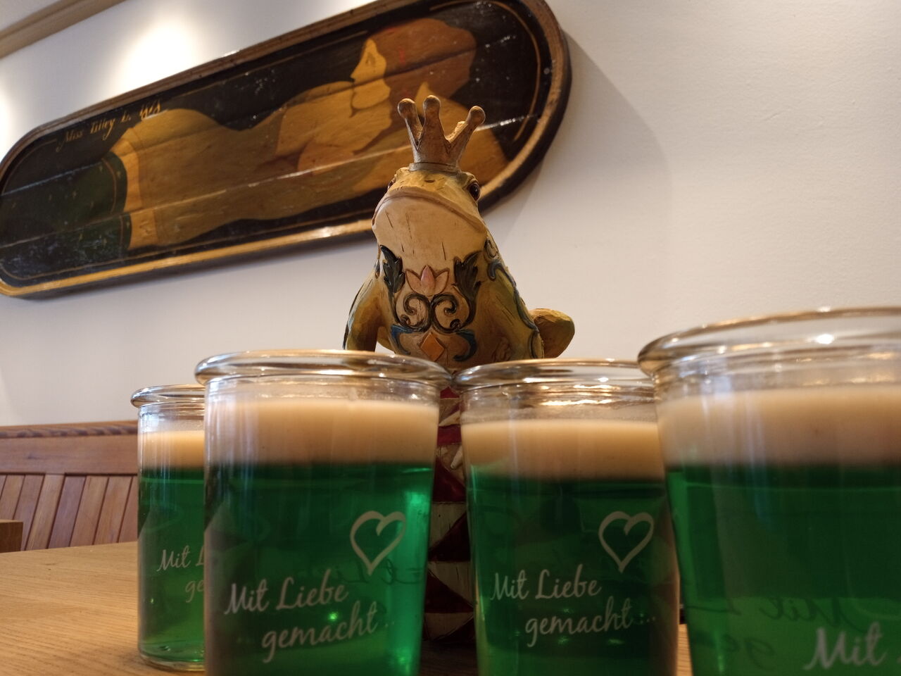 Froschkönigs Lieblingsdessert - Wackelpudding, natürlich vegan!