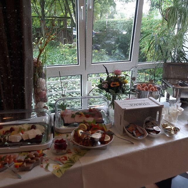 Kleines Frühstücksbuffet 