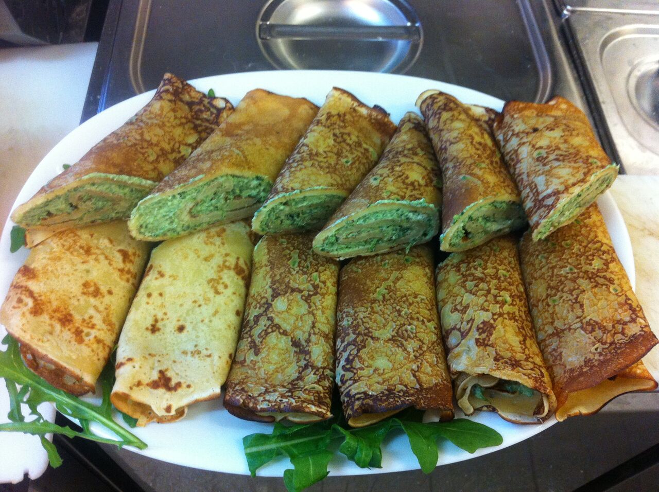 Pfannkuchen mit Ricotta und Spinat