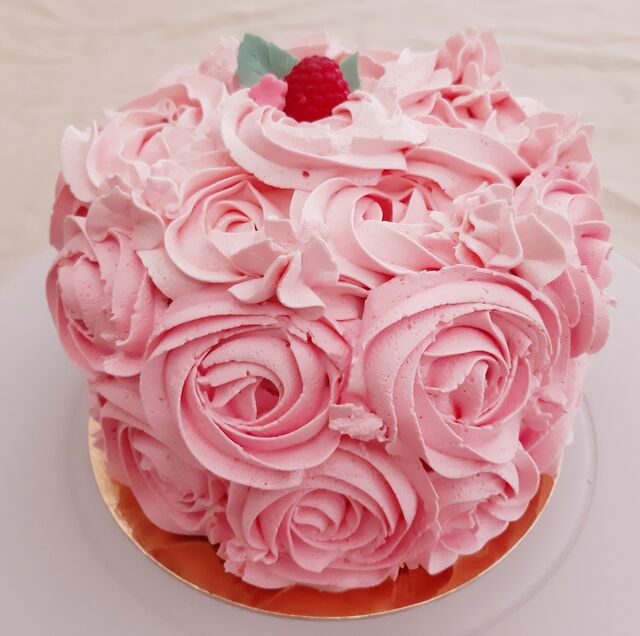 Rose Cake