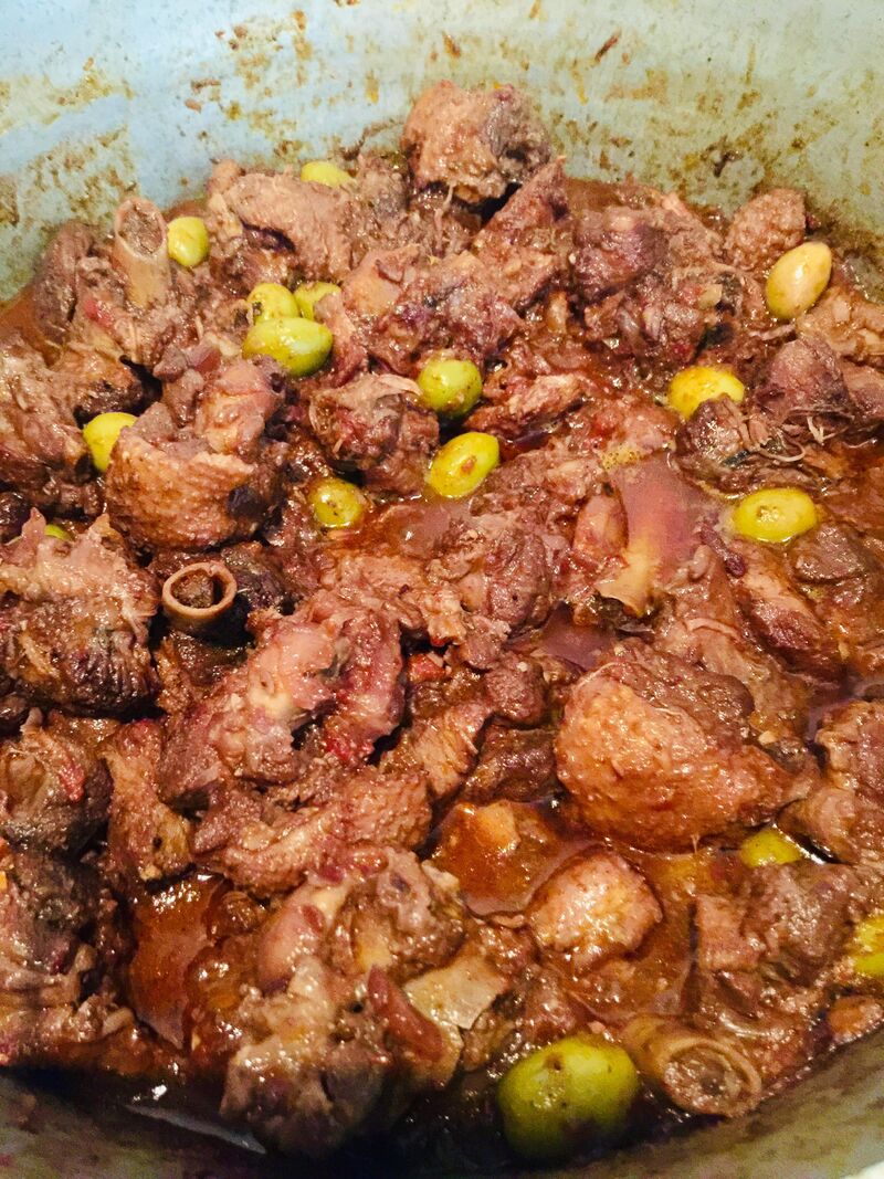 Civet manchons de canard aux olives